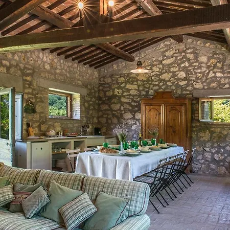 Villa I Piantoni 10, Emma