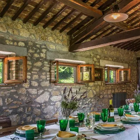 Villa I Piantoni 10, Emma *